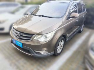 宝骏宝骏7302015款 1.8L 手动豪华导航ESP版 7座「上海二手车」「天天拍车」