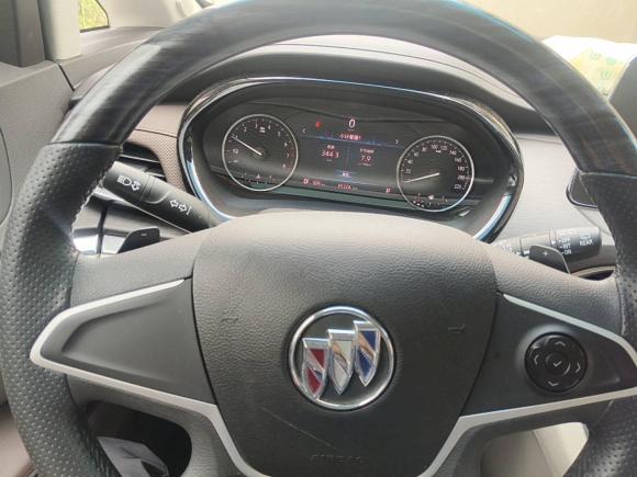 [上海·沪A] 二手别克别克GL82023款 陆上公务舱 舒适型