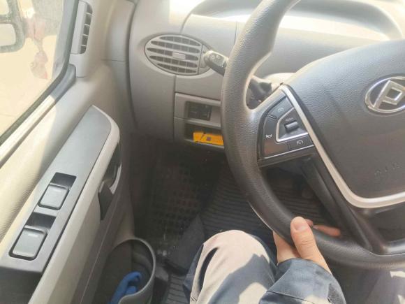 [嘉兴·浙F] 二手上汽大通MAXUS新途V802019款 2.5T经典款AMT傲运通改款短轴中顶5/6座