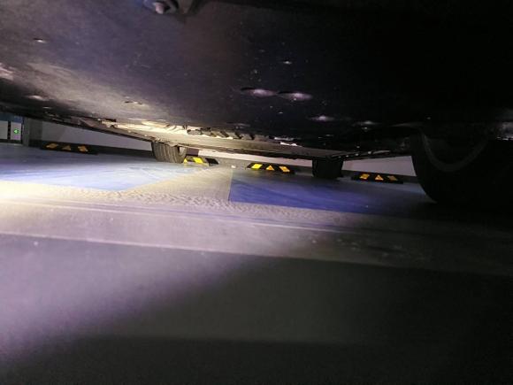 [上海·沪A] 二手岚图汽车岚图梦想家2024款 PHEV 超长续航尊贵版