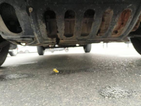 [杭州·浙G] 二手东风御风御风2014款 2.5T御利宝物流车低配短轴中顶ZD25