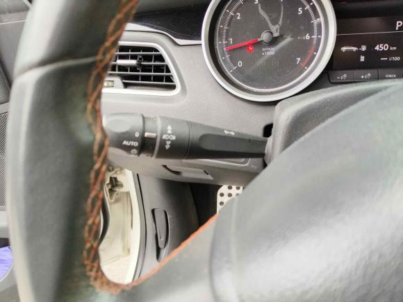 [南京·苏A] 二手标致标致5082014款 2.3L 罗兰·加洛斯版