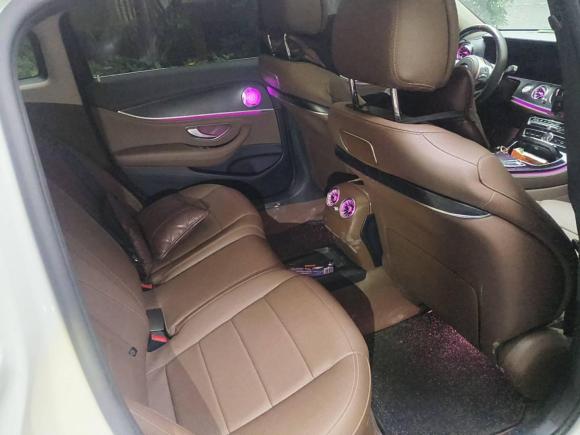 [杭州·浙A] 二手奔驰奔驰E级2017款 E 300 L 运动时尚型