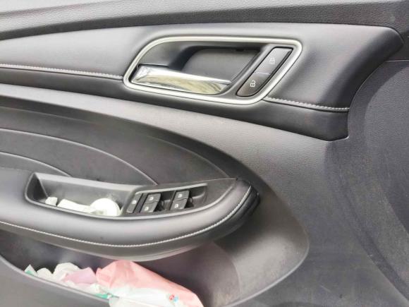 [上海·沪C] 二手荣威荣威i52019款 1.5L 自动4G互联朗豪版