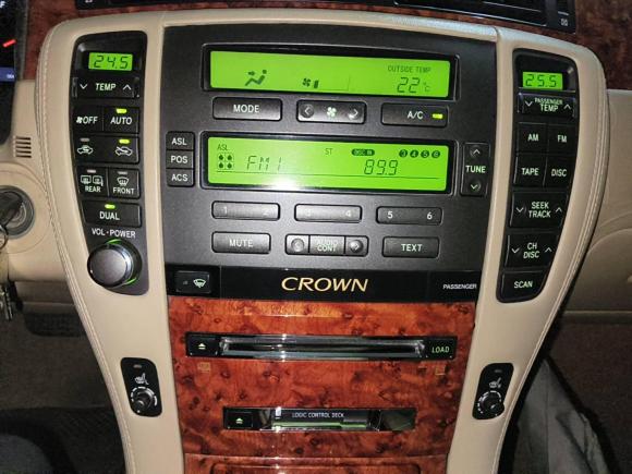 [上海·沪F] 二手丰田皇冠2006款 2.5L Royal 真皮版