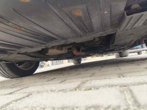 [上海·辽A] 二手别克君越2013款 2.4L SIDI豪华舒适型