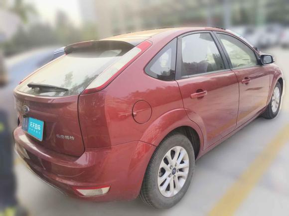 [济南·鲁A] 二手福特福克斯2013款 两厢经典 1.8L 自动基本型