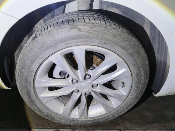 [成都·川A] 二手别克威朗2018款 三厢 20T 双离合领先型