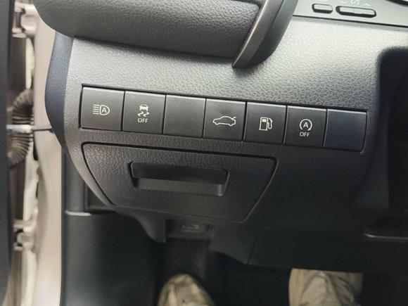 [武汉·鄂A] 二手丰田凯美瑞2018款 2.0G 豪华版