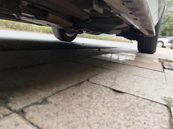 [苏州·苏E] 二手路虎发现神行2016款 2.0T SE