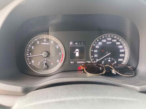 [武汉·鄂A] 二手现代途胜2018款 1.6T 双离合两驱15周年特别版