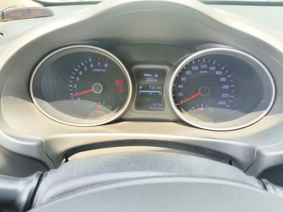 [武汉·鄂A] 二手起亚智跑2015款 2.0L 手动两驱版GL