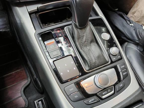 [广州·粤B] 二手奥迪奥迪A6L2018款 30周年年型 TFSI 进取型