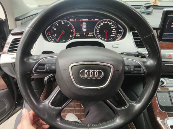 [义乌·浙G] 二手奥迪奥迪A82011款 A8L 3.0 TFSI quattro舒适型(213kW)