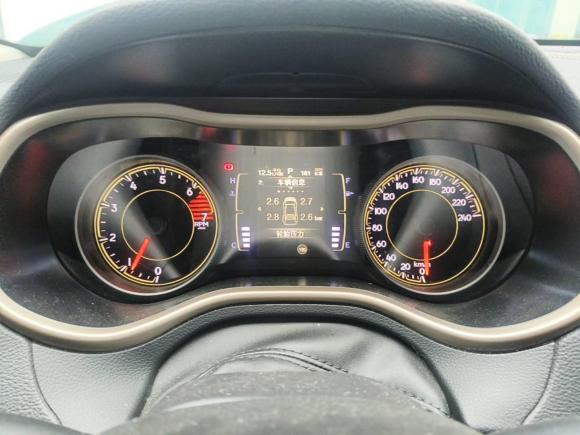 [上海·沪B] 二手Jeep自由光2016款 2.4L 领先版