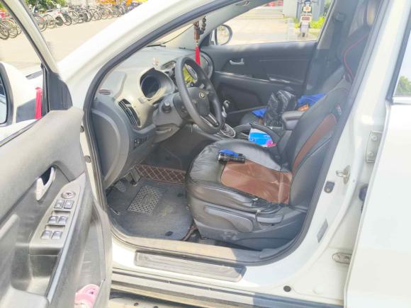 [武汉·鄂A] 二手起亚智跑2015款 2.0L 手动两驱版GL