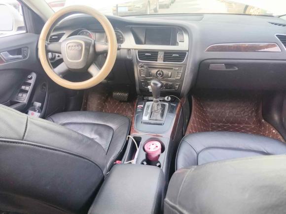 [南京·苏A] 二手奥迪奥迪A4L2010款 2.0 TFSI 舒适型