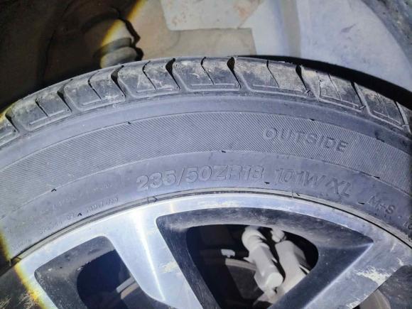 [成都·川A] 二手荣威荣威RX52016款 20T 两驱自动互联网智享版