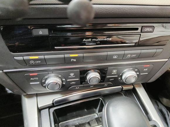 [广州·粤B] 二手奥迪奥迪A6L2018款 30周年年型 TFSI 进取型