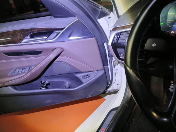 [济南·鲁A] 二手宝马宝马5系2019款 改款 525Li 豪华套装