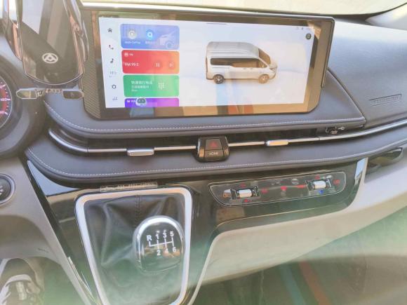 [上海·鲁R] 二手上汽大通MAXUS新途V702023款 2.0T 精英版 手动短轴低顶 5/6座（125Ps）