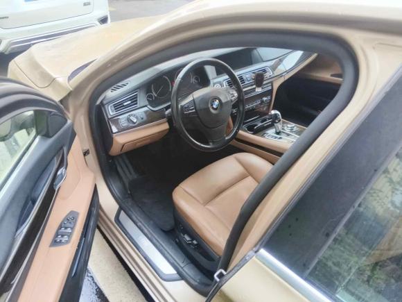 [上海·鄂A] 二手宝马宝马7系2009款 730Li领先型