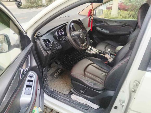 [杭州·浙A] 二手宝骏宝骏5602016款 1.8L iAMT豪华型