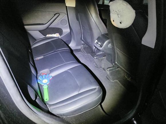 [广州·粤A] 二手特斯拉Model Y2022款 改款 后轮驱动版