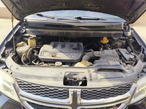 [无锡·苏B] 二手道奇酷威2013款 2.4L 两驱尊尚版