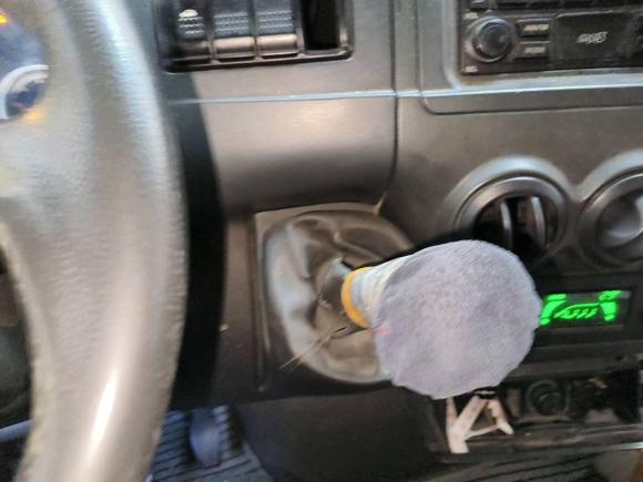 [上海·沪A] 二手依维柯依维柯褒迪2013款 2.8T-A36 客货两用