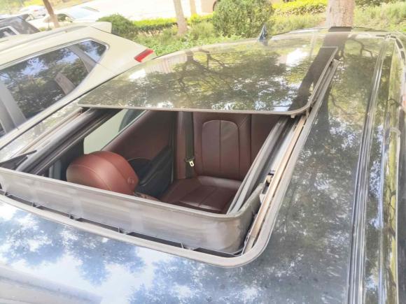 [无锡·苏B] 二手别克君越2013款 2.4L SIDI精英舒适型