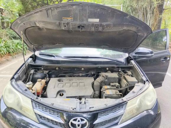 [广州·琼B] 二手丰田RAV4荣放2013款 2.0L CVT两驱都市版