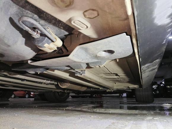 [成都·川A] 二手标致标致30082013款 2.0L 自动潮流版