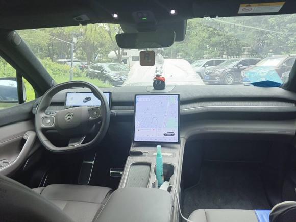 [上海·沪A] 二手蔚来蔚来ES72022款 75kWh