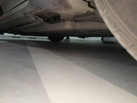 [西安·陕A] 二手红旗红旗E-HS32019款 智联旗领四驱版