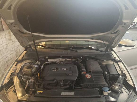 [佛山·粤E] 二手大众迈腾2017款 330TSI DSG 领先型