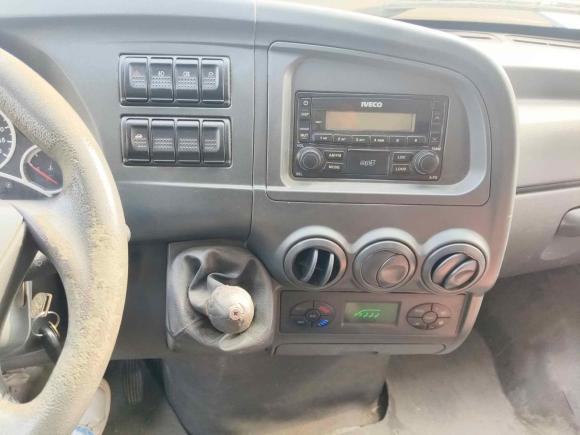 [苏州·苏E] 二手依维柯依维柯褒迪2012款 2.5T-A32 基本型