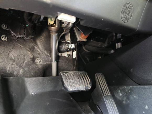 [杭州·浙A] 二手长安长安UNI-V2024款 1.5T 尊贵型