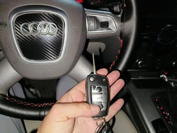 [合肥·鲁F] 二手奥迪奥迪A6L2011款 2.0 TFSI 自动标准型