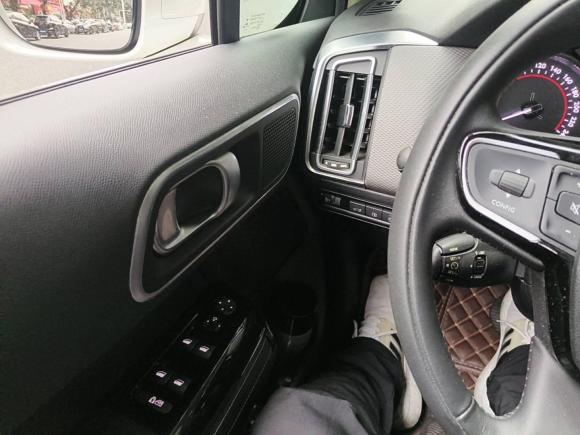 [成都·川A] 二手雪铁龙雪铁龙C62017款 改款 350THP 豪华型