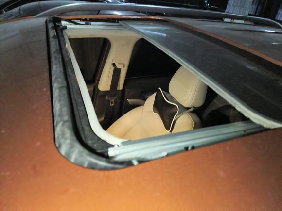 [成都·川A] 二手名爵锐腾2015款 1.5TGI TST豪华版