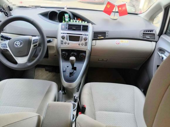 [无锡·苏B] 二手丰田逸致2015款 180E CVT跨界版