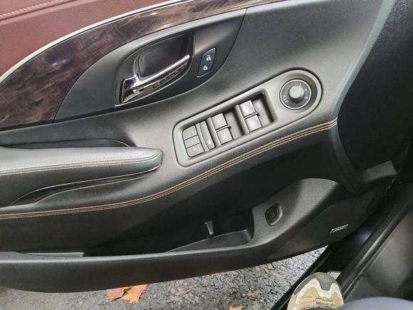 [成都·川G] 二手别克君越2013款 2.0T SIDI 智享旗舰型