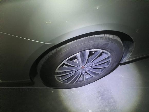 [上海·沪A] 二手荣威荣威Ei52018款 互联网旗舰版