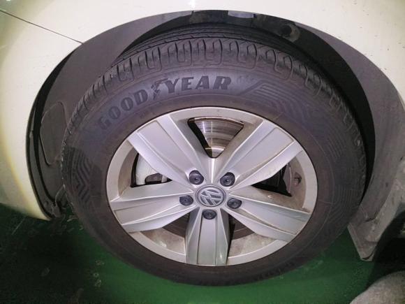 [成都·川A] 二手大众途安2016款 途安L 280TSI 手动风尚版