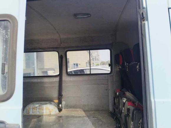 [苏州·苏E] 二手依维柯依维柯褒迪2012款 2.5T-A32 基本型