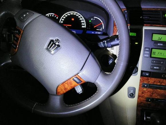 [上海·沪E] 二手丰田皇冠2005款 3.0L Royal