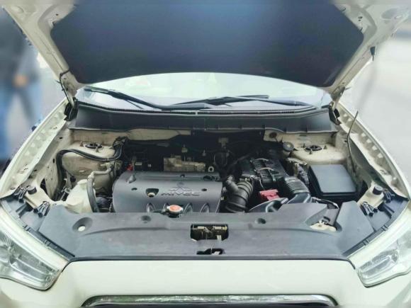 [武汉·鄂A] 二手三菱劲炫ASX2013款 2.0L CVT两驱精英版