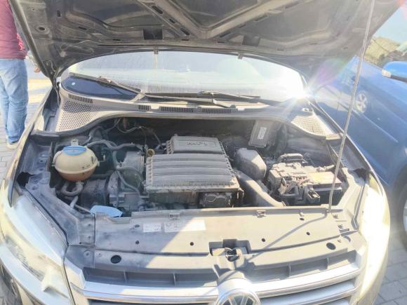 [上海·赣M] 二手大众桑塔纳2013款 1.6L 自动舒适版