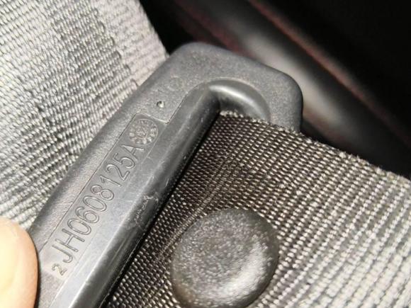 [南昌·赣A] 二手奇瑞艾瑞泽52016款 1.5L CVT领锐版